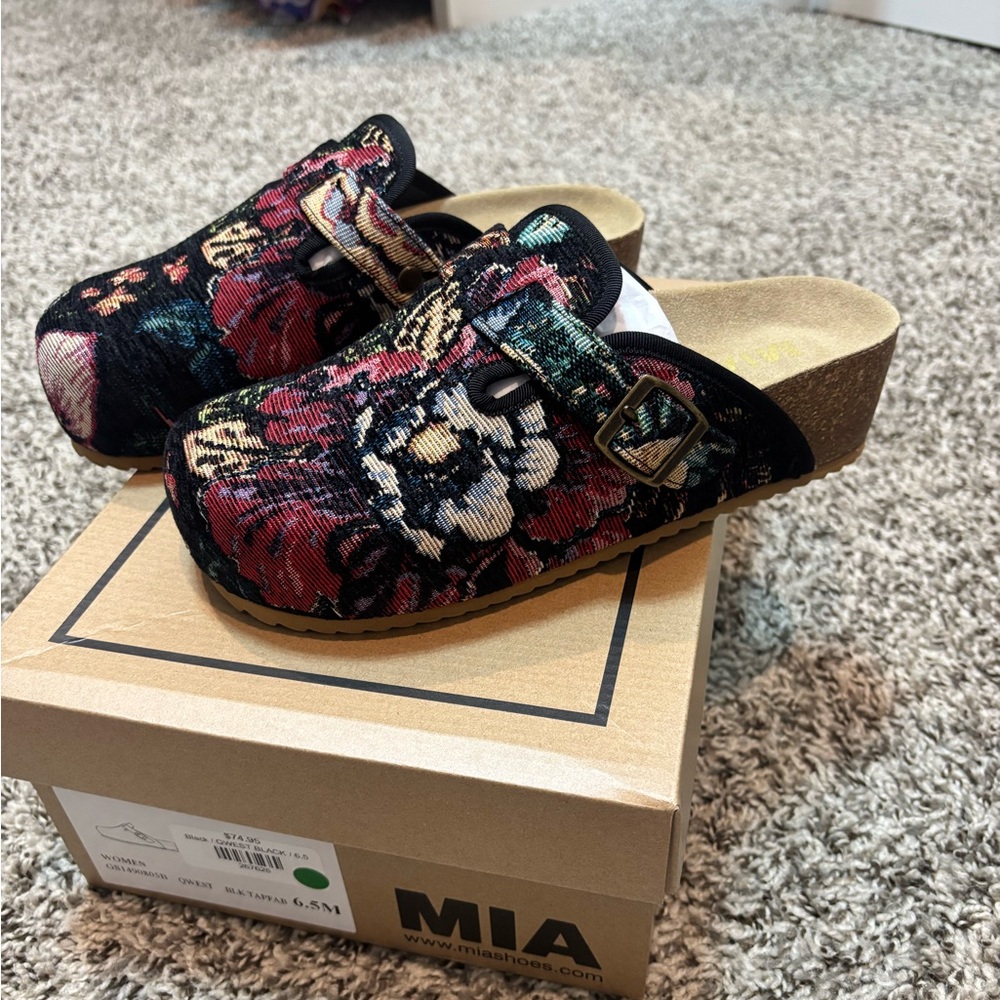 MIA Floral Clogs with Buckle
